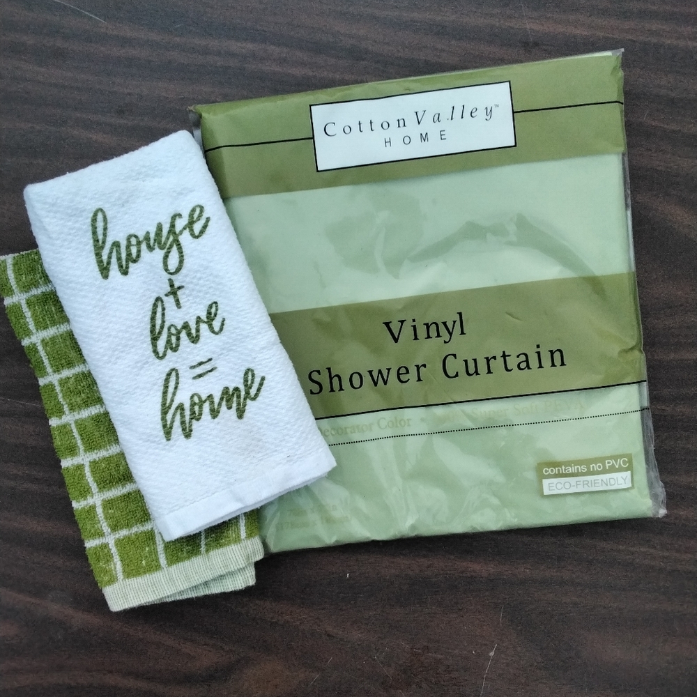 New Cotton Valley green shower curtain and 2 towels🏡